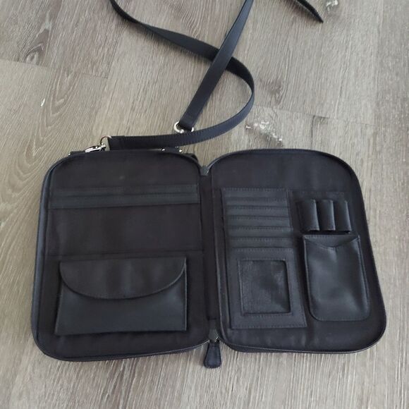 TRAVEL DOCUMENT PASSPORT CROSSBODY BAG - BLACK - Picture 4 of 7